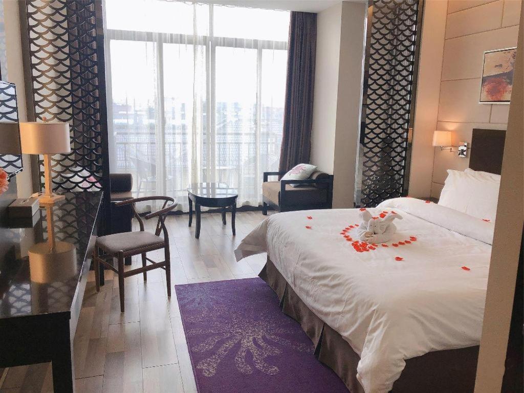 Jinjiang Metropolo Hotel - Liyang Tianmu Lake 창저우 외부 사진